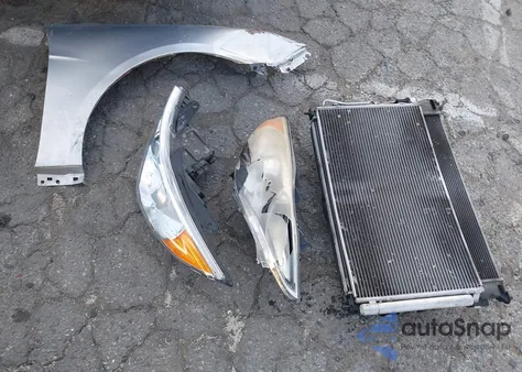 2013 Hyundai Sonata Gls z USA, uszkodzony, nr VIN 5NPEB4AC3DH690481